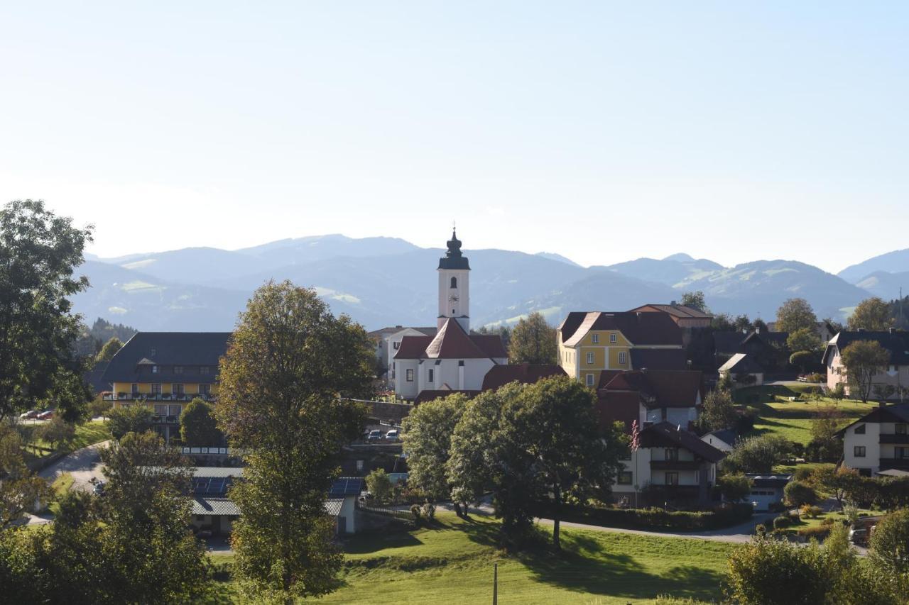 Fruehstueckspension Wiesenhaus Miesenbach  외부 사진